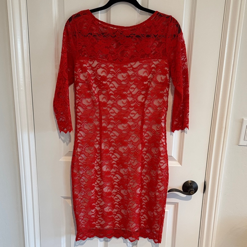 Scarlet Lace Long Sleeve Holiday Dress